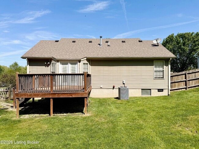 Building Photo - 319 Holly Marie Dr