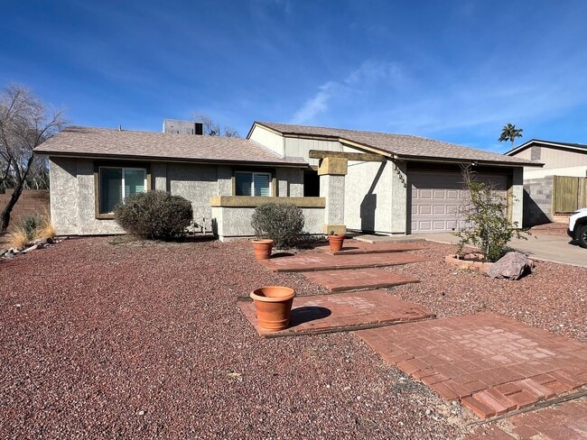 Building Photo - Location Location Location