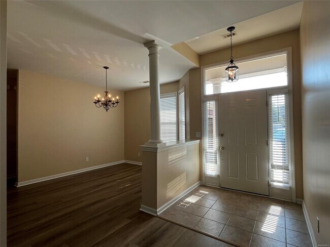 Building Photo - 8951 Alderwood Way