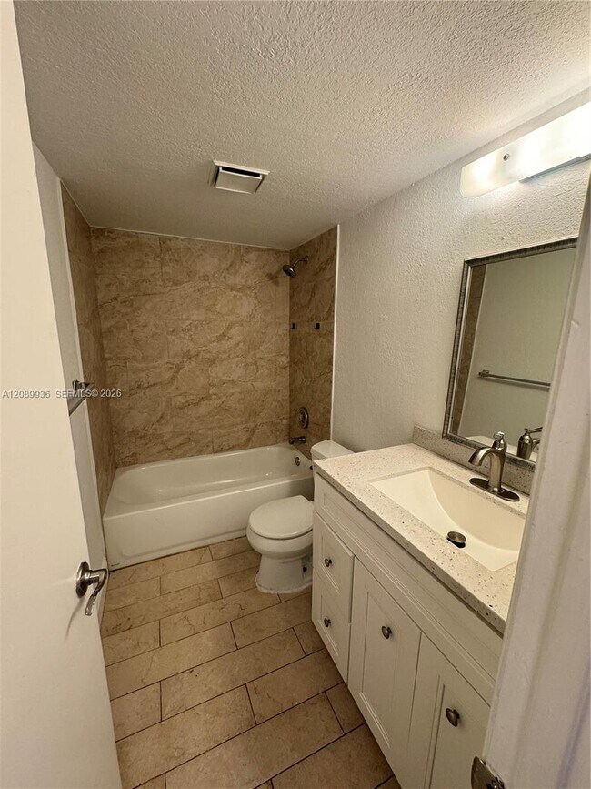 Building Photo - 103 Gardens Dr