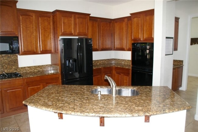 Building Photo - 8225 Broad Peak Dr