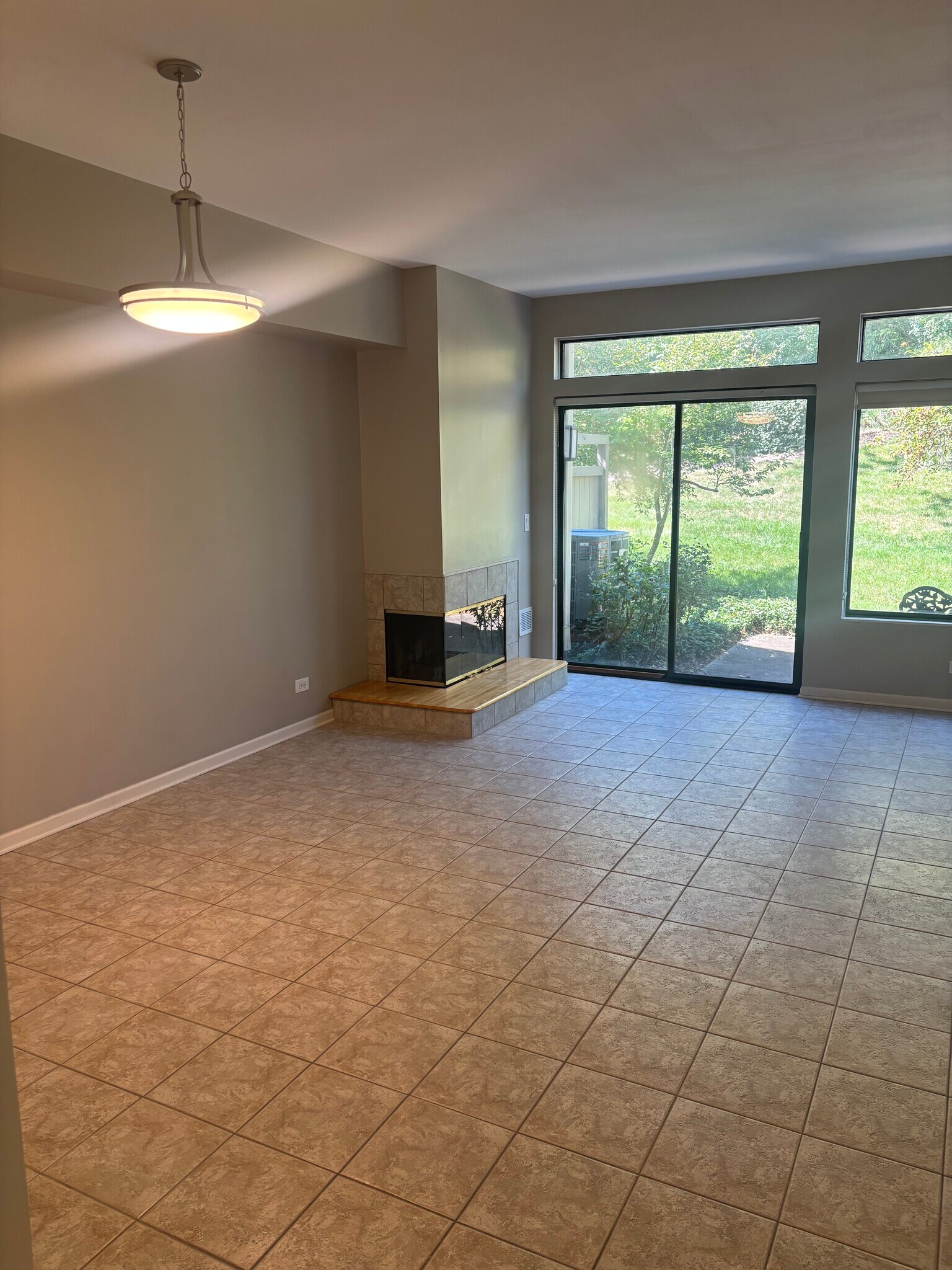 Great Room 1 - 378 White Oak Ln