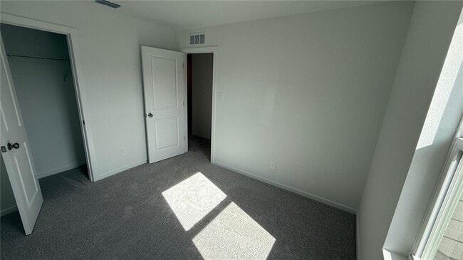 Building Photo - 837 Lynx St