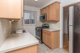 Interior Photo - Amber Court Apartments
