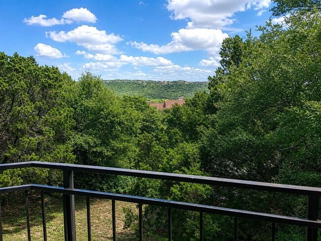 Building Photo - 6000 Shepherd Mountain Cove