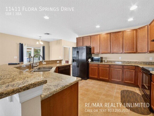 Building Photo - 11411 Flora Springs Dr