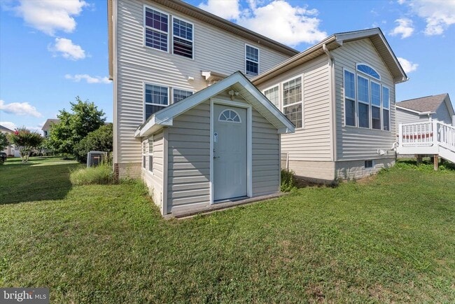 Building Photo - 217 Bridgewater Dr