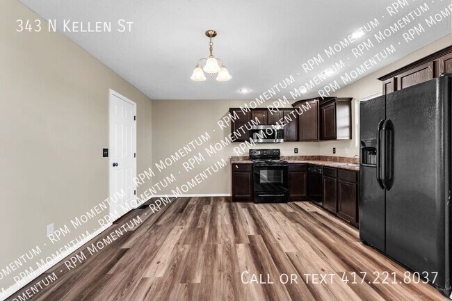 Building Photo - 343 Kellen St