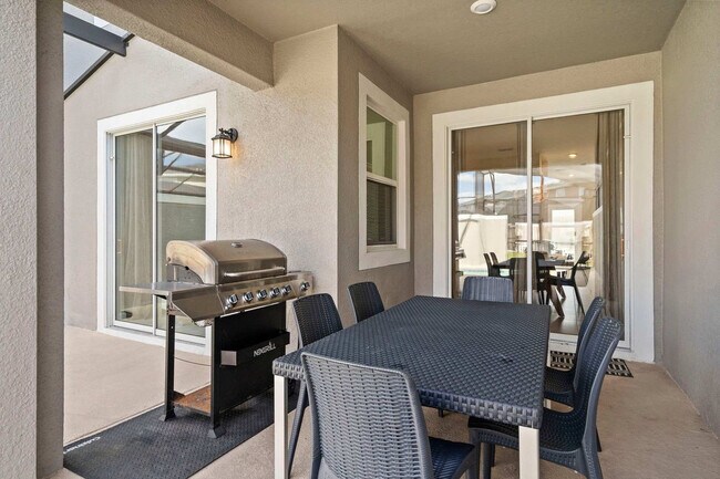 Building Photo - 4291 Paragraph Dr