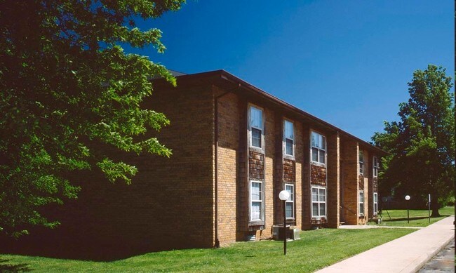 Building Photo - Willard Heights Apartments