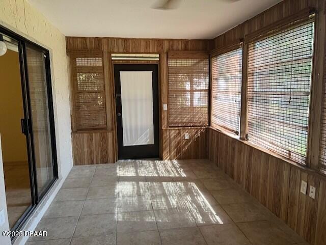 Building Photo - 993 Stonybrook Cir
