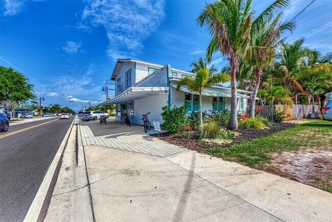 Building Photo - 2400 N Beach Rd