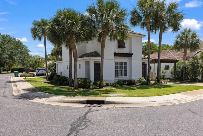 Building Photo - 97 Mantero Way