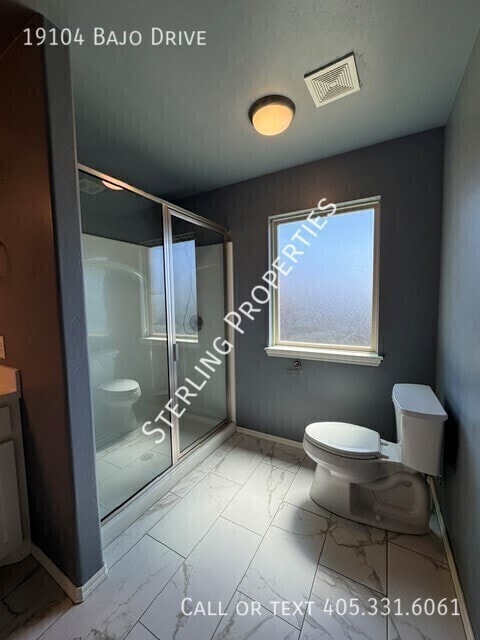 Building Photo - 19104 Bajo Dr