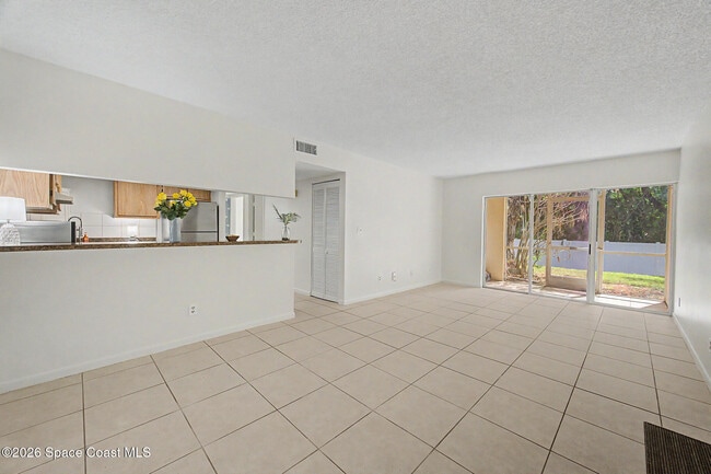 Building Photo - 1641 Sunny Brook Ln