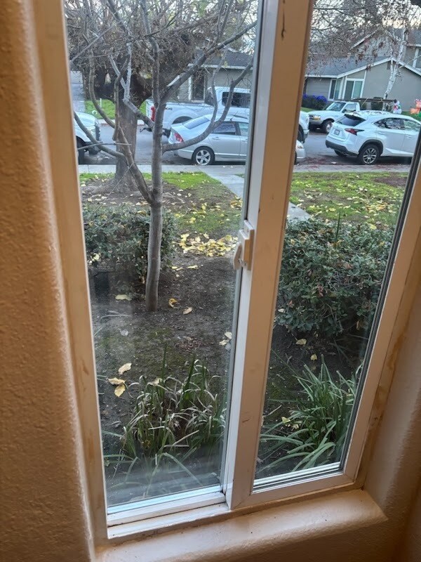 Building Photo - 1395 McQuesten Dr