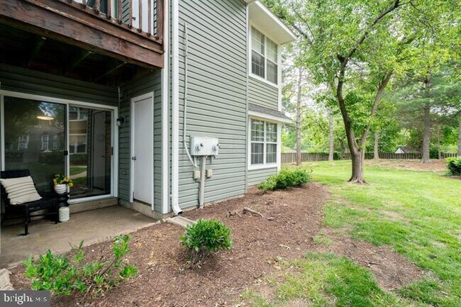 Building Photo - 8607 Beekman Pl