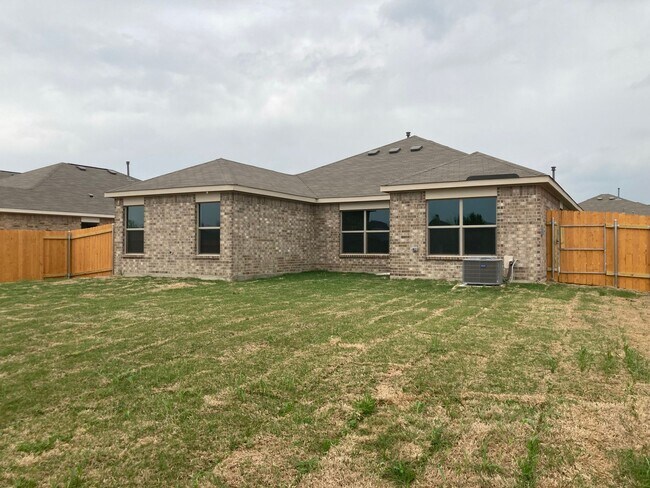 Building Photo - 3007 Boran Dr