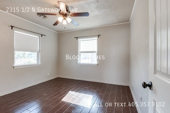 Building Photo - 2315 1/2 N Gatewood Ave-