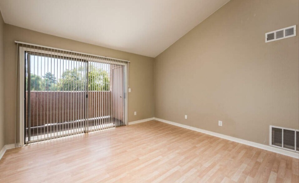 Building Photo - 1942 S Emerson