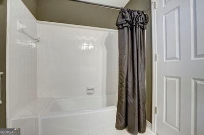Building Photo - 9485 Nesbit Lakes Dr