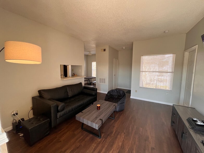 Living Area - 12166 Metric Blvd