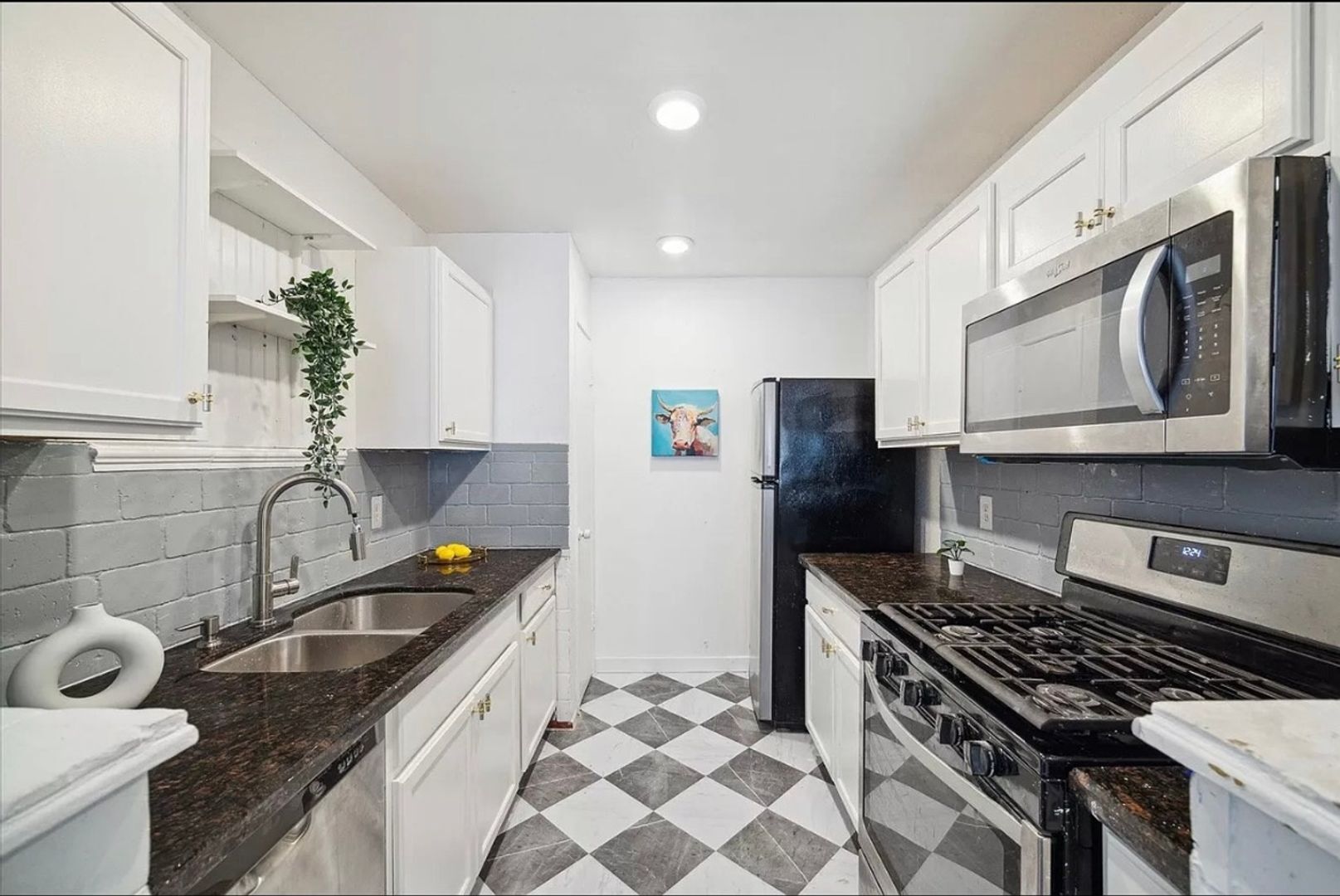 Building Photo - 3734 Varla Ln