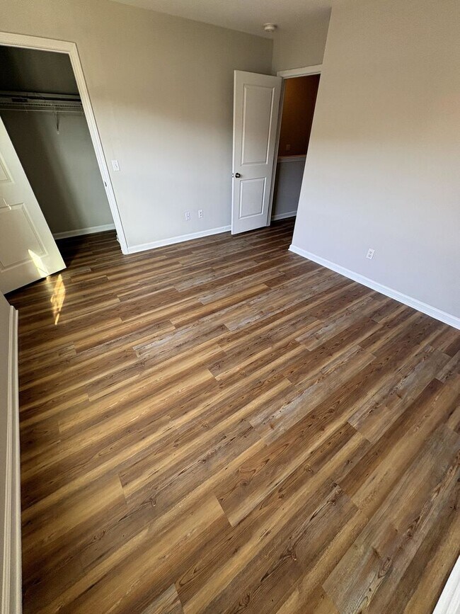 Building Photo - FIRST MONTH FREE with a 24-month lease and signed by 4/15/26