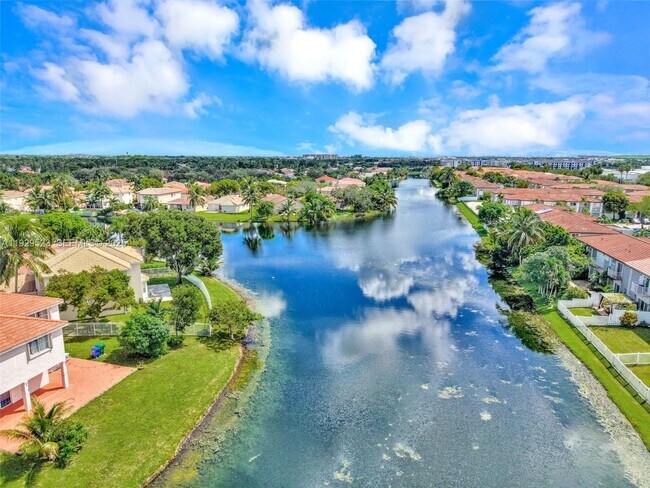 Building Photo - 2784 SW 129th Terrace