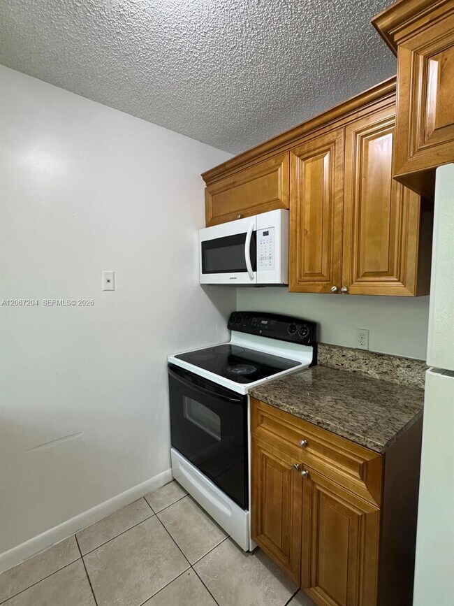 Building Photo - 1746 3rd Ave N