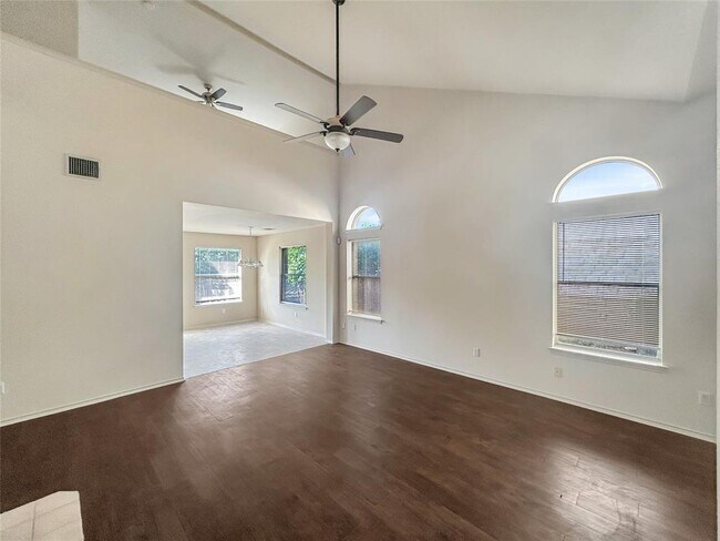 Building Photo - 1503 Catalina Dr
