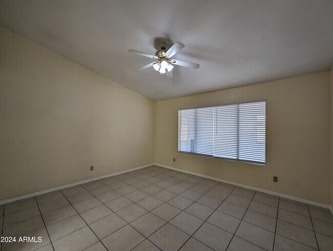 Building Photo - 11941 N 69th Ave