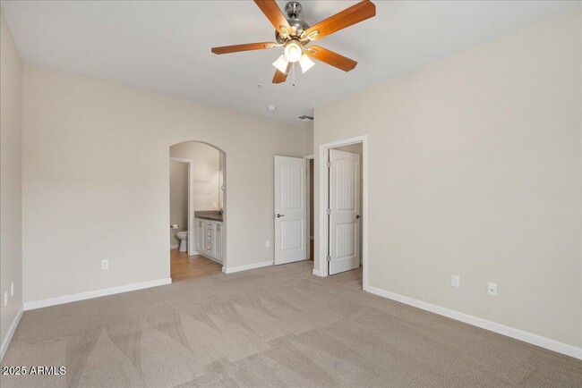 Building Photo - 1406 W Main St