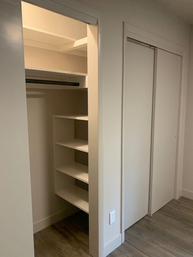 Building Photo - Brentwood South Subdivision - Completely Remodeled 3 Bedroom 2 Bath Home With Huge Backyard!