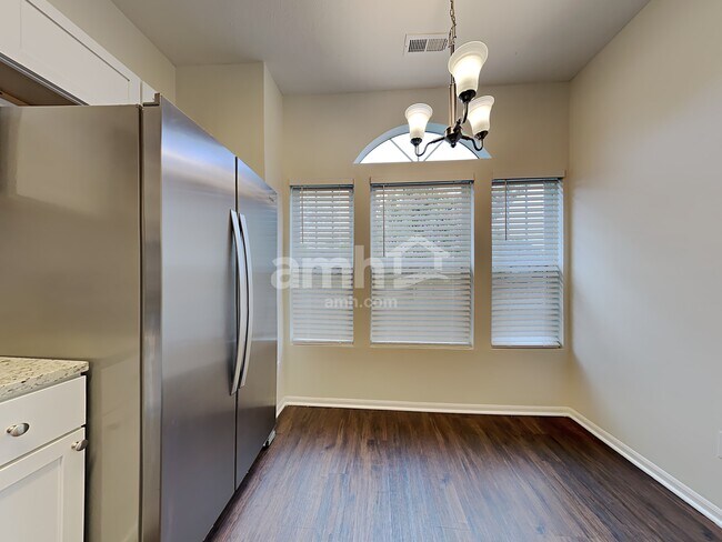Building Photo - 11223 Boston Way
