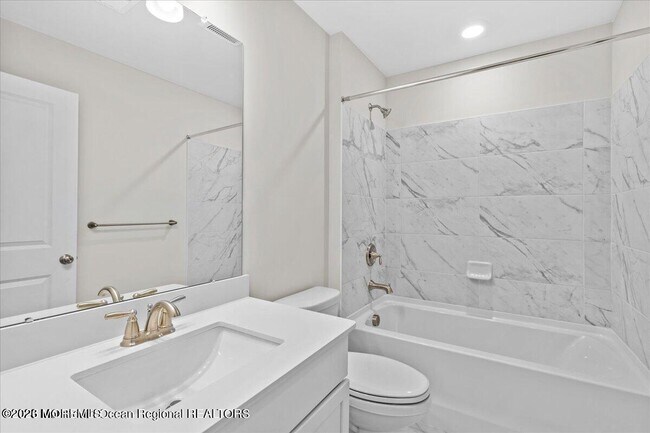 Building Photo - 323 Mantoloking Dr