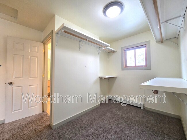 Building Photo - 321 N 22nd Ave