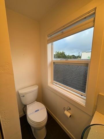 Building Photo - 435 Main St