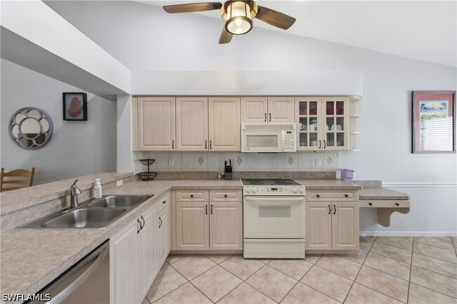 Building Photo - 5778 Greenwood Cir