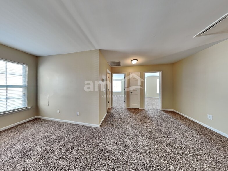 Building Photo - 1538 Brown Owl Dr