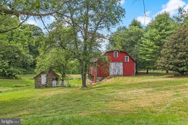 Building Photo - 18373 Lickey Mill Rd