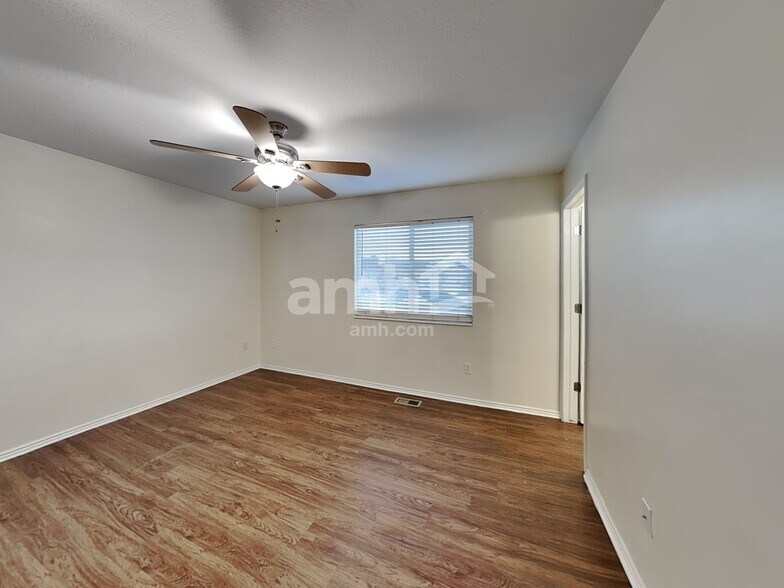 Building Photo - 4177 S 1000 W