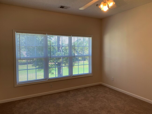 Building Photo - Murrells Inlet 3 Bedroom, 2 Bath, Unfurnis...