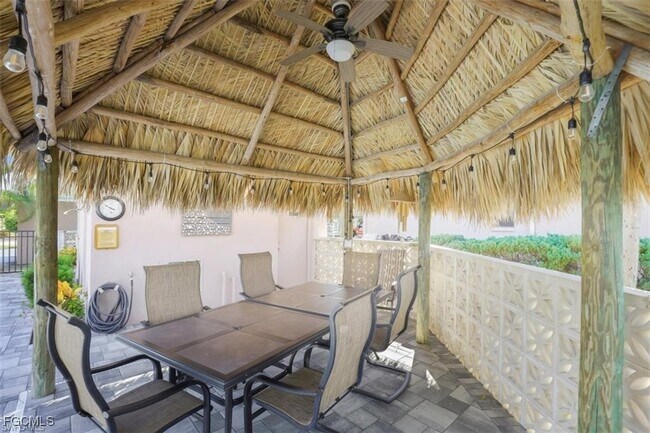 Building Photo - 1835 Beach Pkwy W