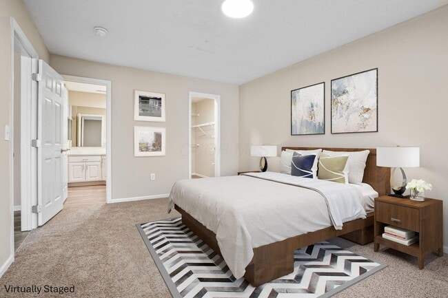 Building Photo - 5027 Stratford Pine Ln