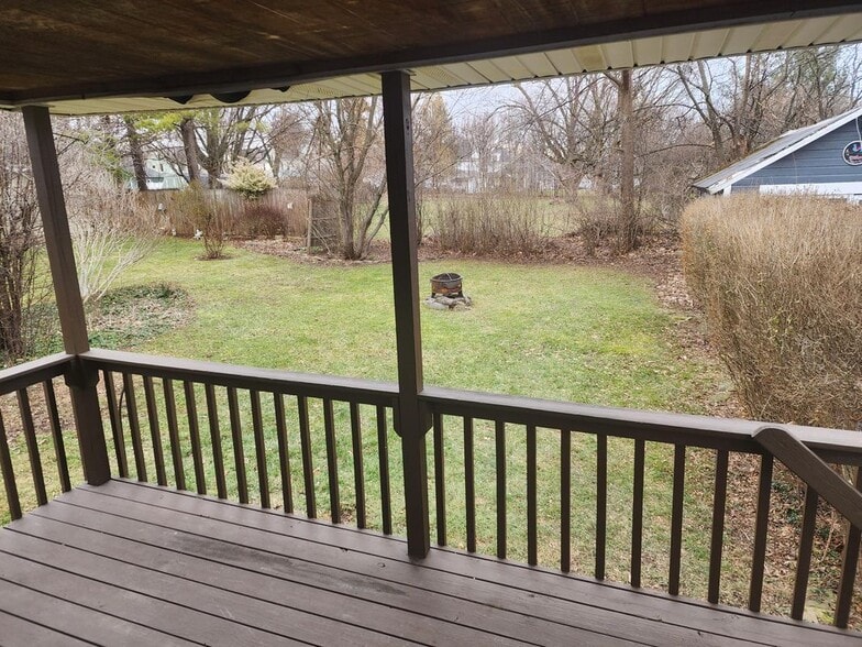 Building Photo - 35 Buffalo St