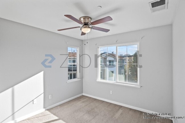 Building Photo - 18404 Emerald Ln