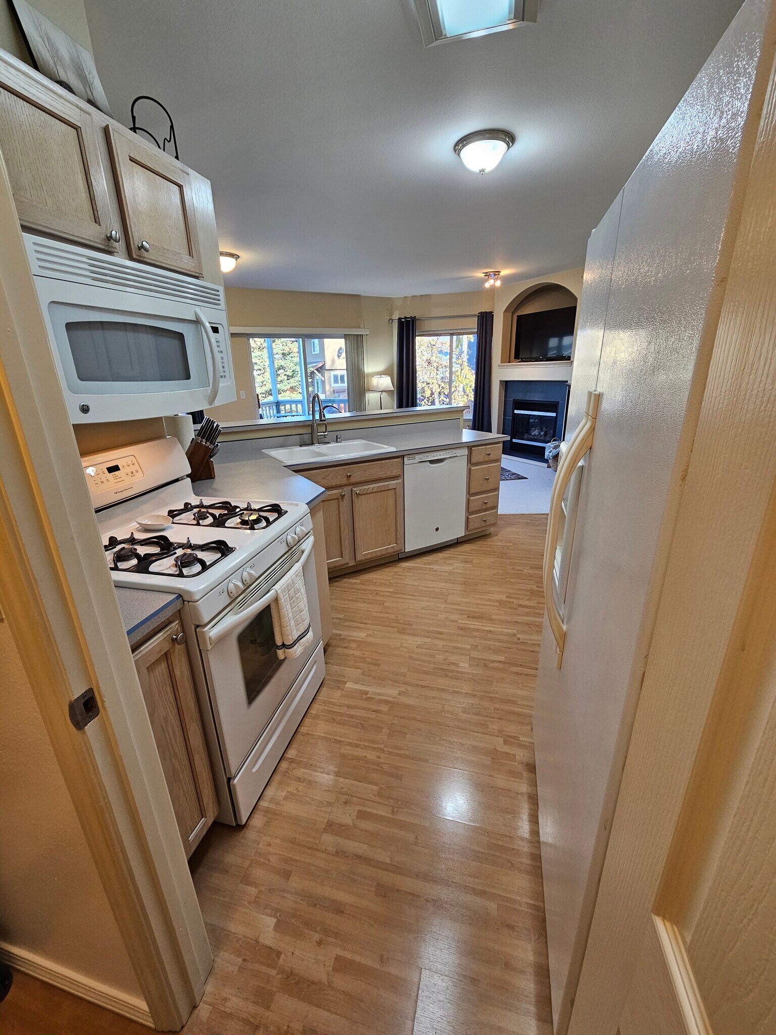 Building Photo - 3030 Lore Rd