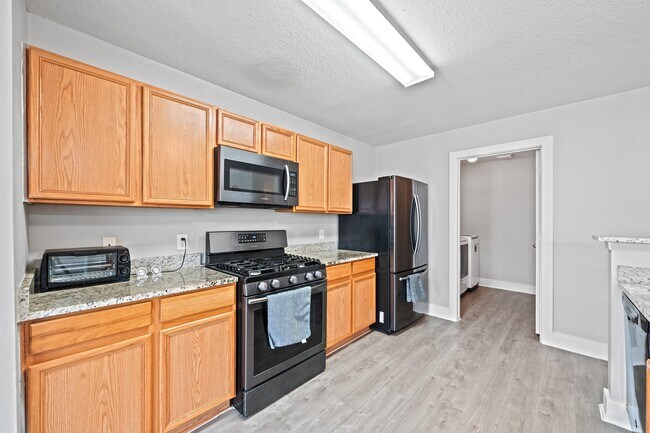 Building Photo - 20931 Walder Ct