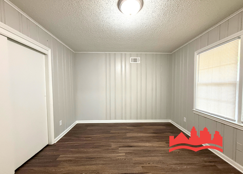 Building Photo - Spacious 3-Bedroom, 2-Bath Home for Rent!